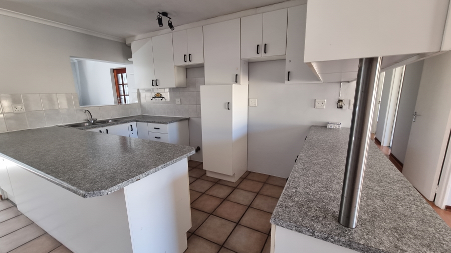 6 Bedroom Property for Sale in Lochnerhof Western Cape
